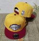 Los Angeles Lakers's yellow cap