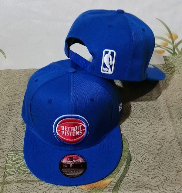 Detroit Pistons's blue cap